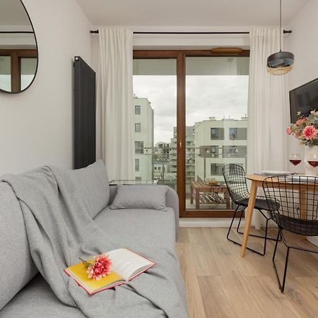 Forum Wola Jana Kazimierza Apartment By Noclegi Renters Варшава Экстерьер фото