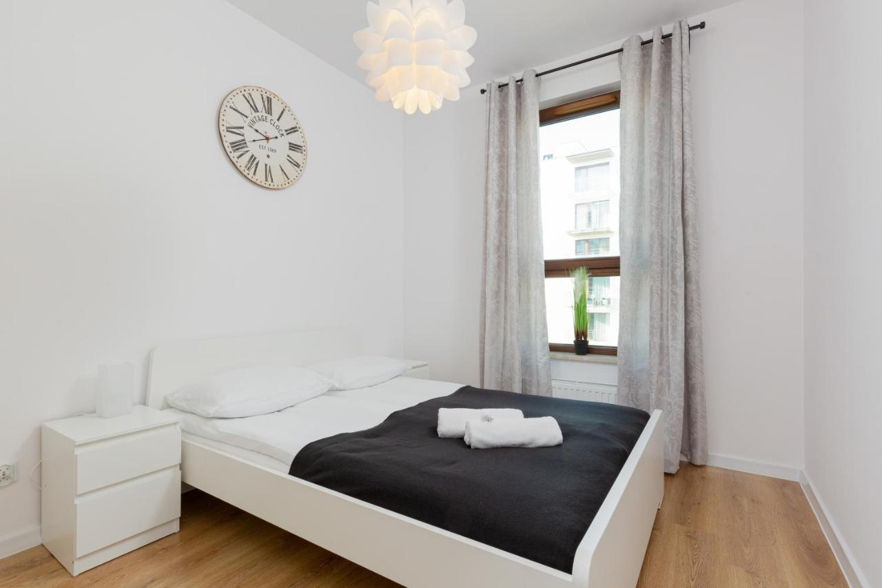 Forum Wola Jana Kazimierza Apartment By Noclegi Renters Варшава Экстерьер фото
