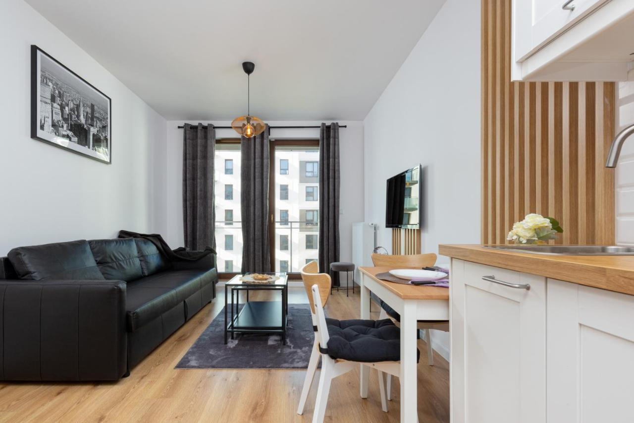 Forum Wola Jana Kazimierza Apartment By Noclegi Renters Варшава Экстерьер фото