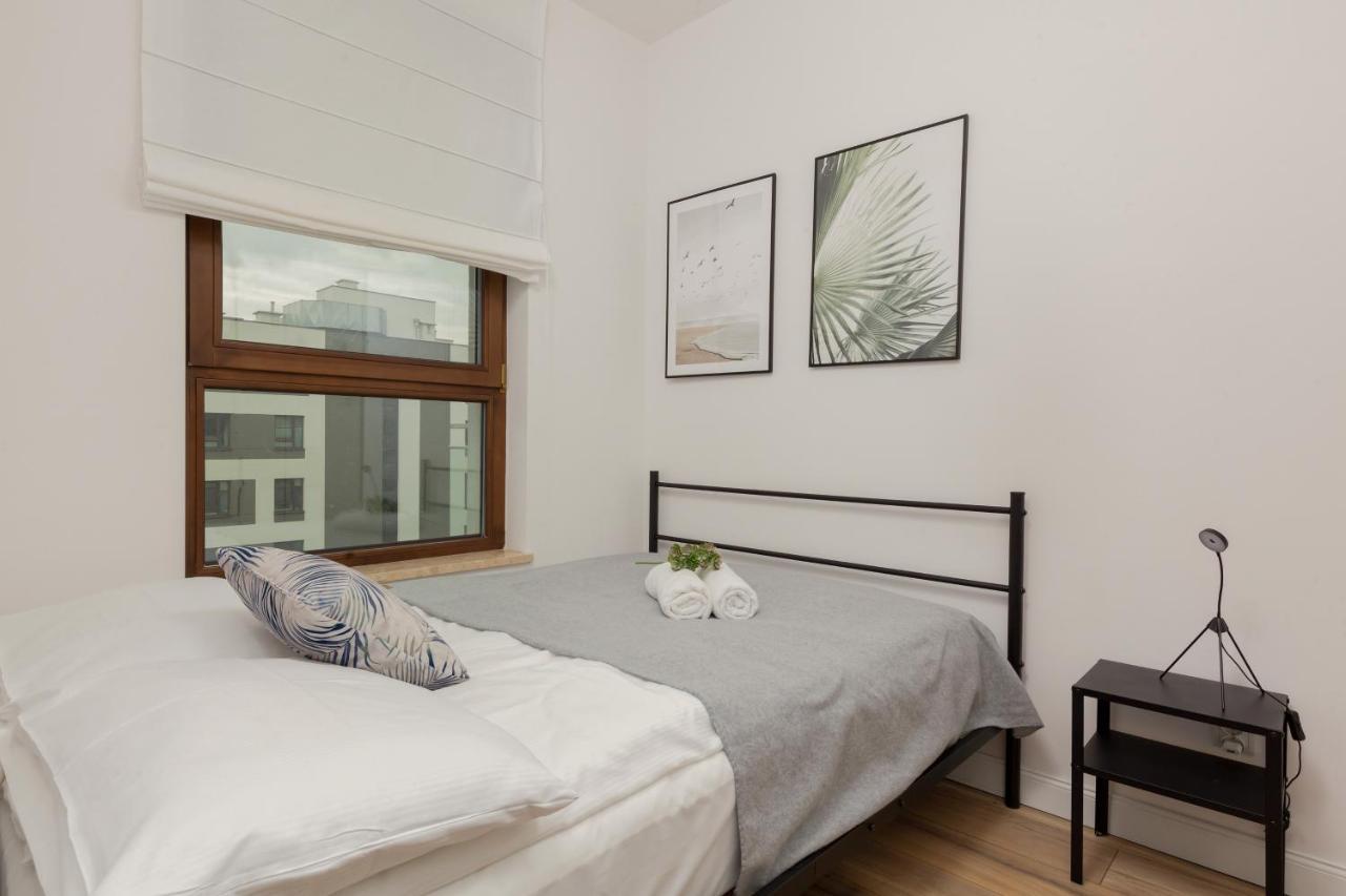 Forum Wola Jana Kazimierza Apartment By Noclegi Renters Варшава Экстерьер фото